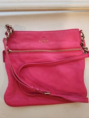 Kate Spade New York Cobble Hill Ellen Crossbody Bag in a vibrant deep pink